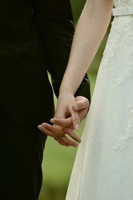 All Lovey-Dovey: Tips And Tricks For A Beautiul Wedding 1 all loveydovey tips and tricks for a beautiul wedding