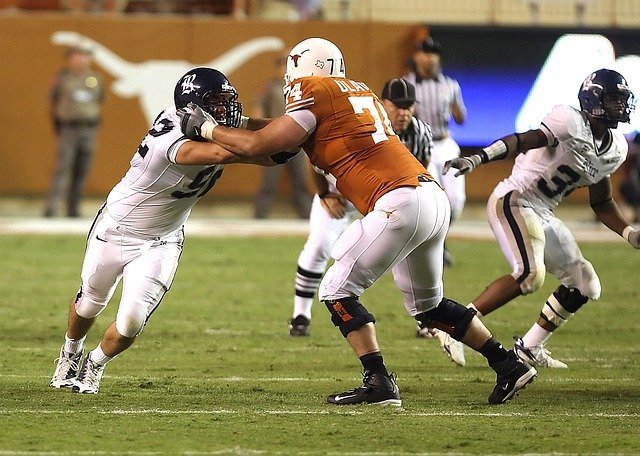 Football Advice To Increase Your Playing Prowess 1 football advice to increase your playing prowess