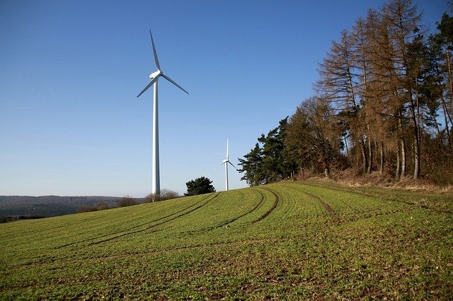 how to promote green energy providers to family and neighbors