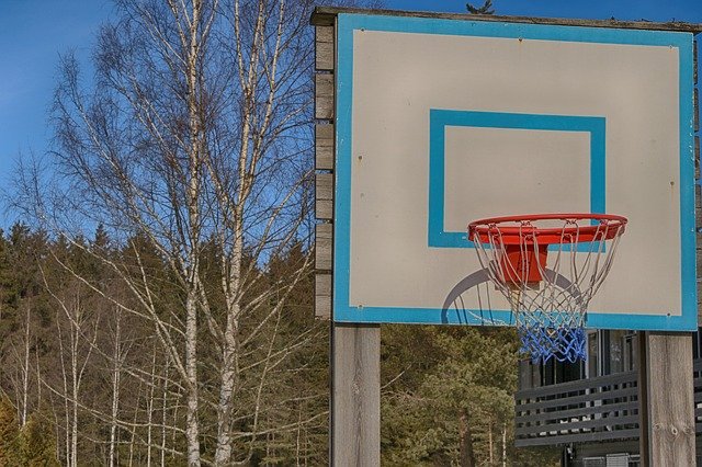 use these tips to become a better basketball player