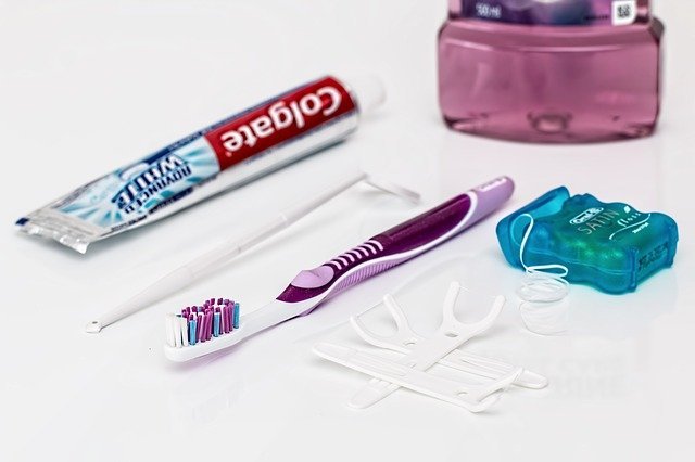 How To Whiten Your Teeth With Ease 1 how to whiten your teeth with ease