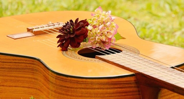 try these tips for learning guitar the easy way